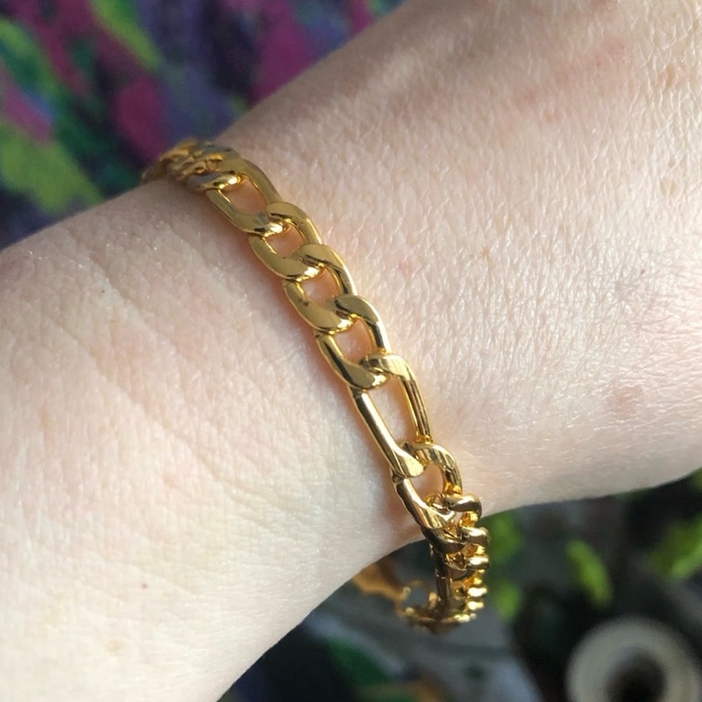 🆕🌿VICTORIA EMERSON: Gold Heirloom Chain Bracelet